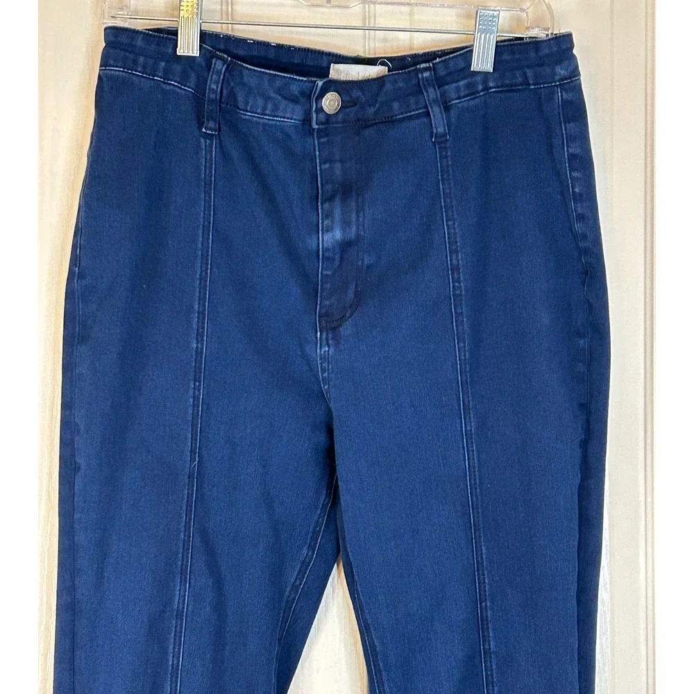 Altard State Women's Size 32 Dark Wash Denim Flare‎ Leg Jeans